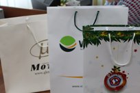 Пакеты с логотипом компании