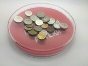 монетница круглая пластиковая ( кассовая тарелка, тарелка для мелочи )