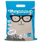 Наполнитель «Мяудодыр» комкующий (бентонит) 4,5л, ПВД пакет (2,4 кг)