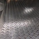 Лист рифленый нержавеющий 0.5-12мм AISI 304 AISI304
