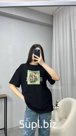 Стильные Футболки украшены стильным винтажным принтом, добавляющим оригинальности люксового качества