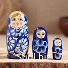 Матрёшка «Марина», сине-белое платье, 3 кукольная. 9-11 см