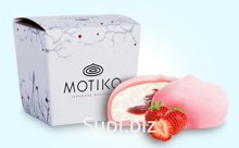 Японский десерт-мороженое моти Клубника